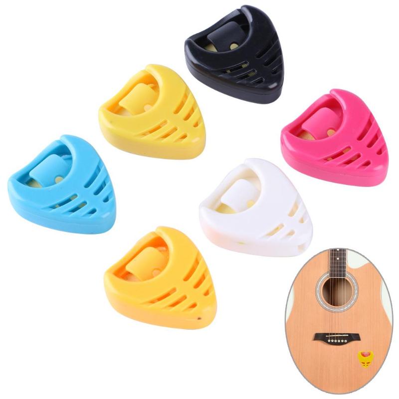 1 PCS Guitar Pick Plectrum Holder Portable Plactic Triangle Heart-shaped Guitar Pick Plectrum Holder Cases Sticky(Random Color)-ebowsos