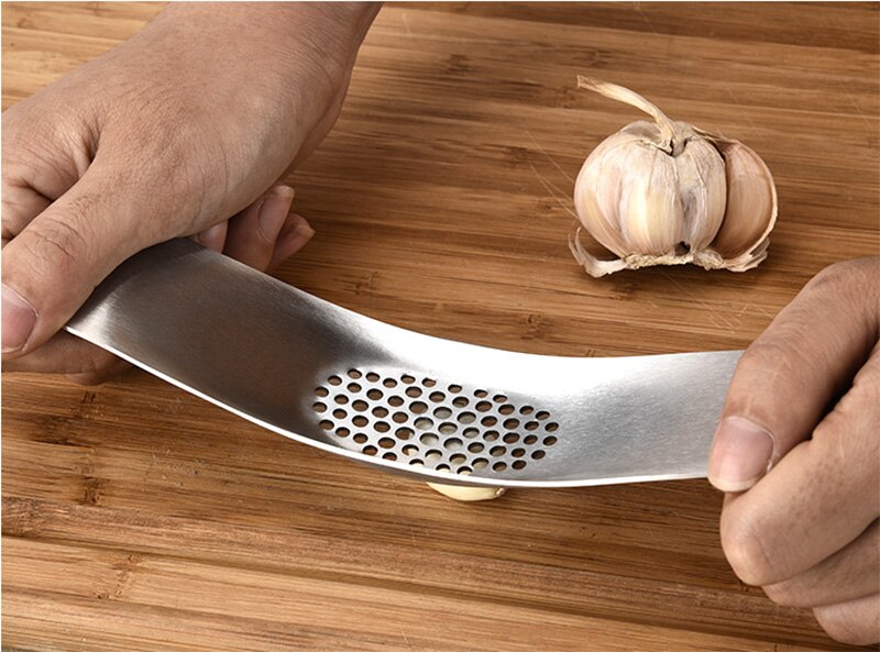 Kitchen Stainless Steel Garlic Press Grinding Slicer Mincer Metal Novelty Ginger Crusher Chopper Cutter Cooling Tool - ebowsos