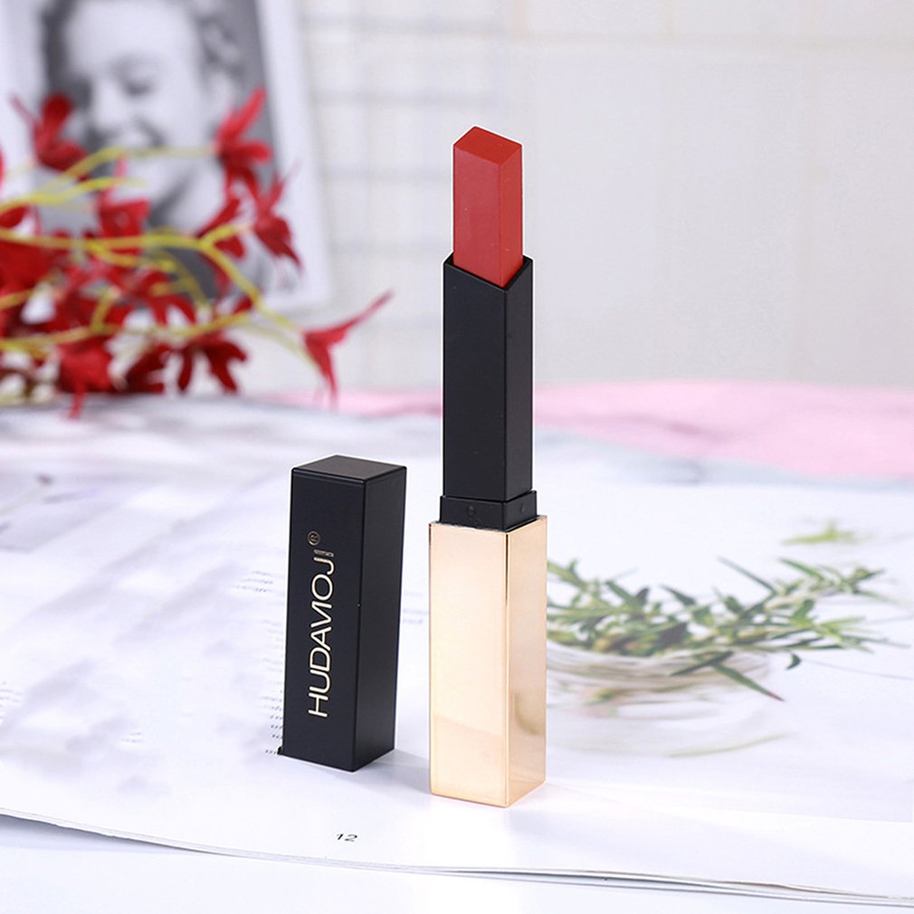 Matte Matte Small Gold Lipstick Moisturizing Waterproof Lasting Non-Stick Cup Lip Gloss Beauty Products - ebowsos