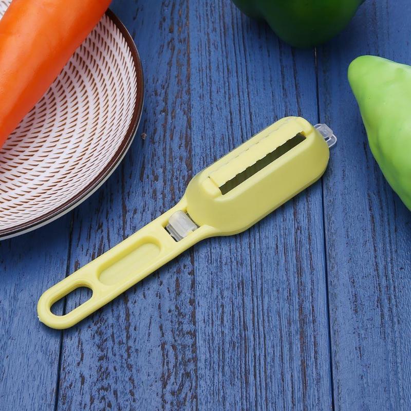 Plastic Fish Scales Graters Scraper Fish Cleaning Tool Scraping Scales Device with Clear Cover Home Kitchen Cooking Tools D4 - ebowsos